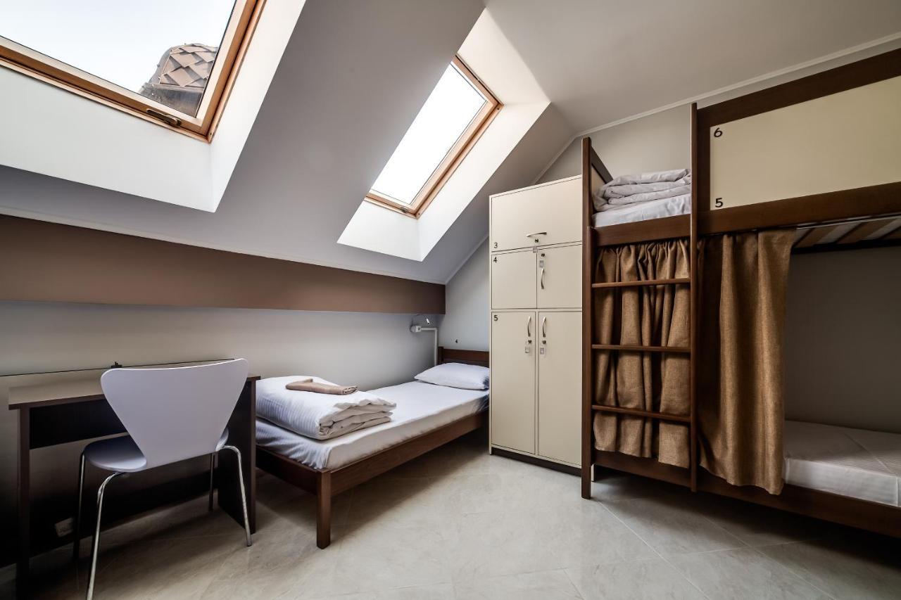 לבוב Ostriv Hostel מראה חיצוני תמונה