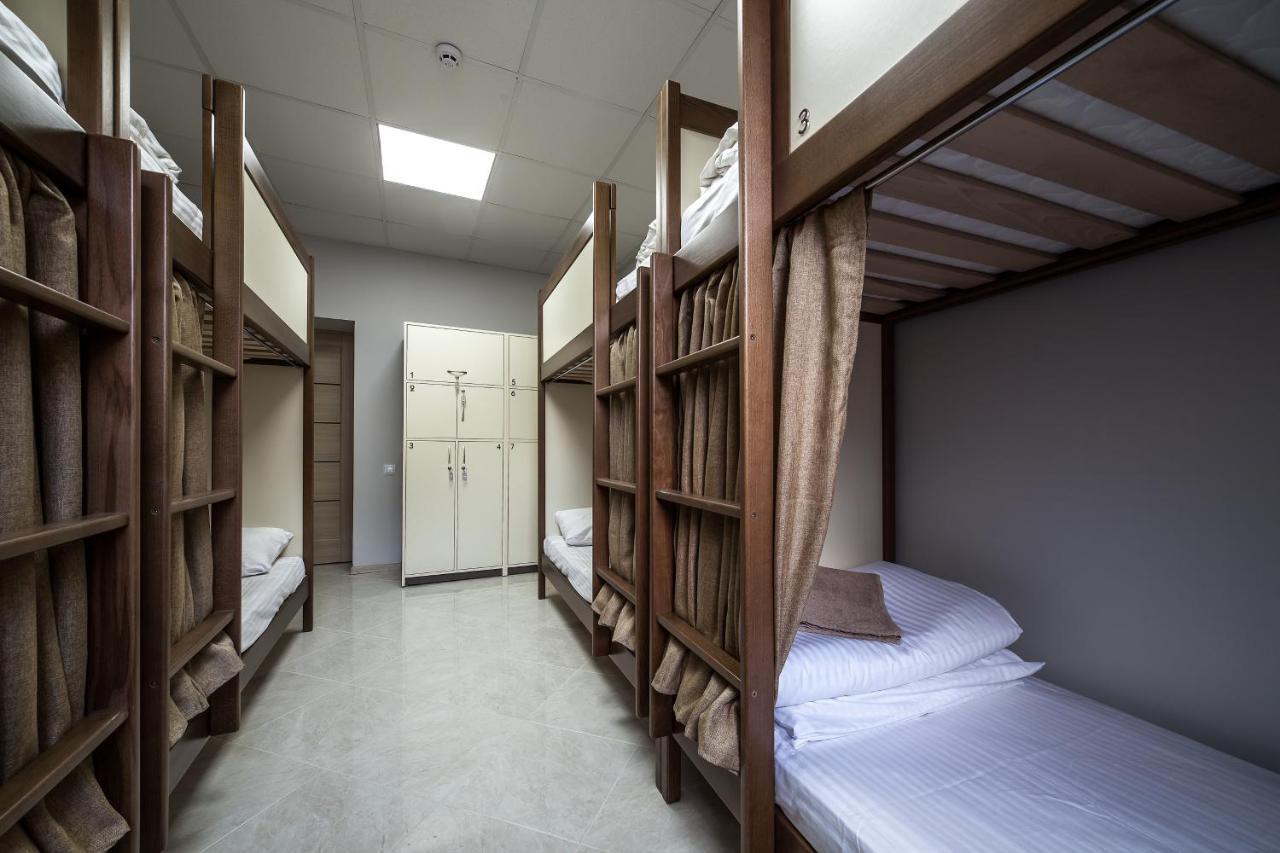 לבוב Ostriv Hostel מראה חיצוני תמונה