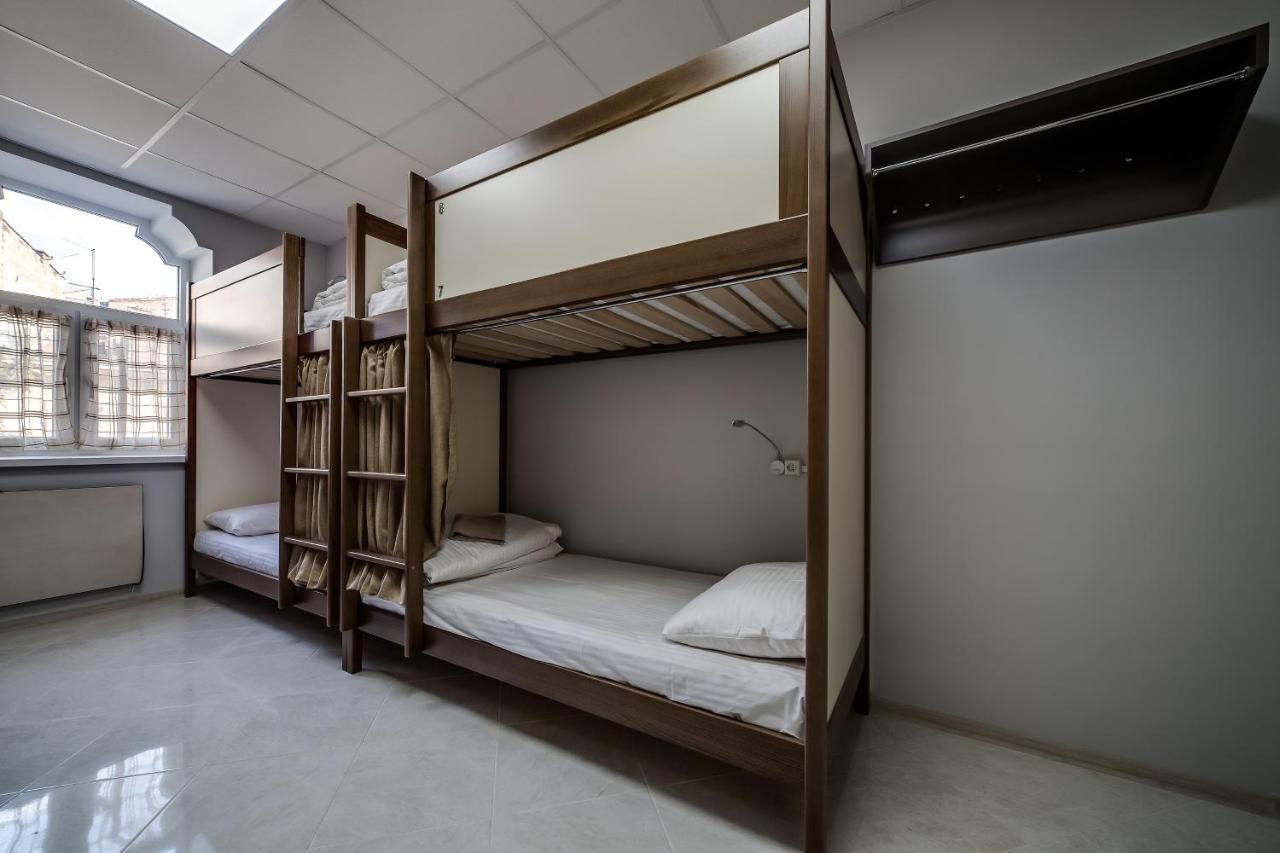 לבוב Ostriv Hostel מראה חיצוני תמונה