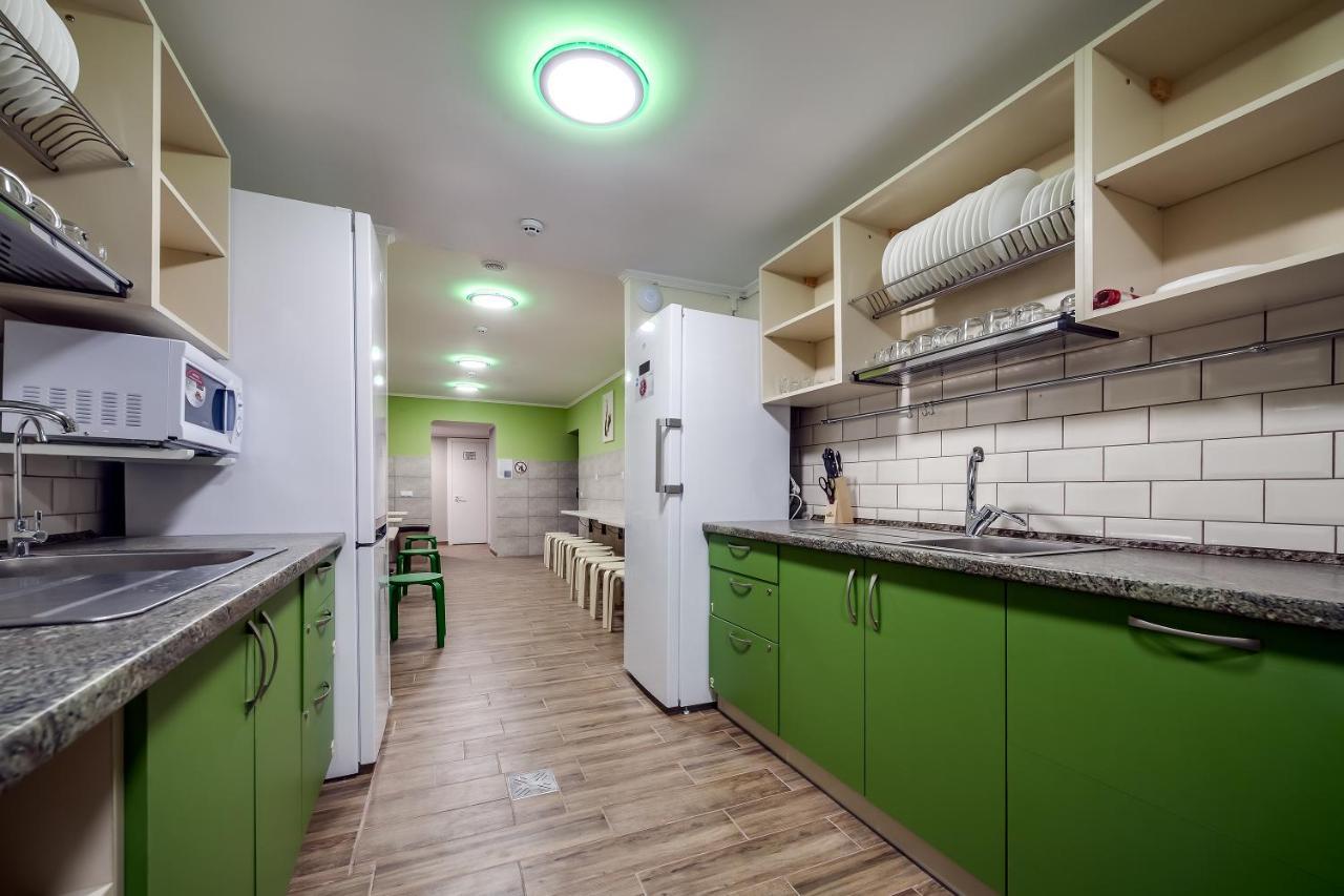 לבוב Ostriv Hostel מראה חיצוני תמונה